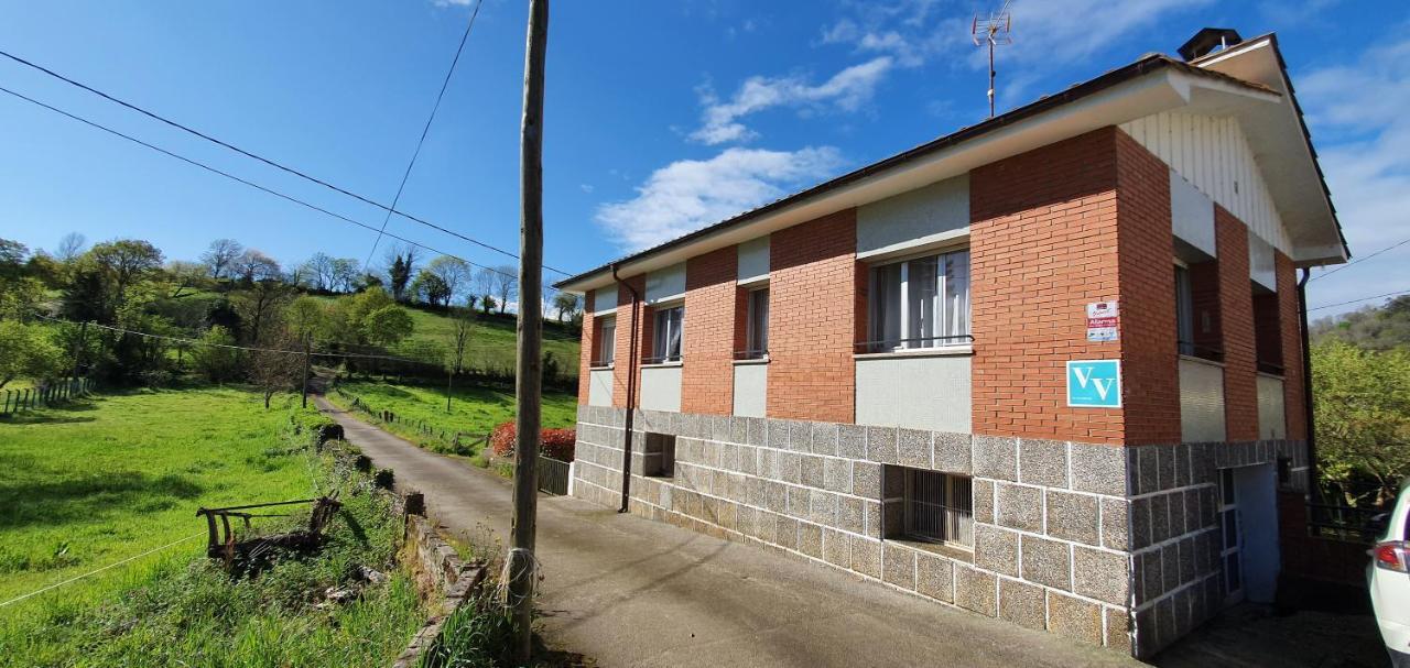 La Pescal Villa Arriondas Luaran gambar